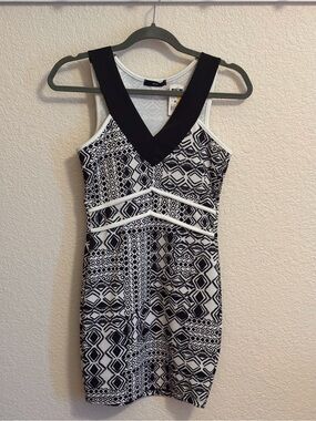 Alt. B Black & White Geometric Bodycon Dress